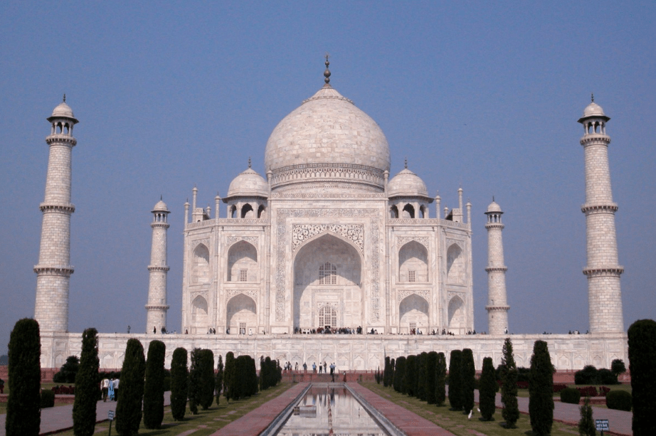 En este momento estás viendo Construcción e historia del Taj Mahal