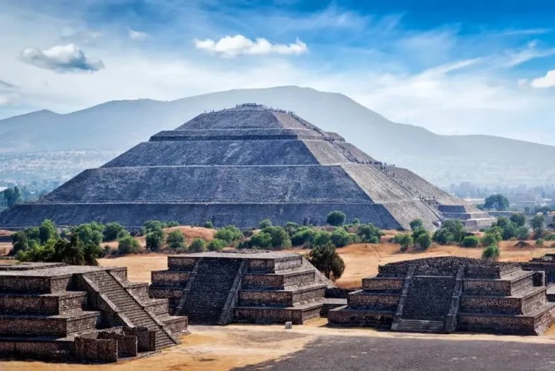 Piramides-de-Teotihuacan