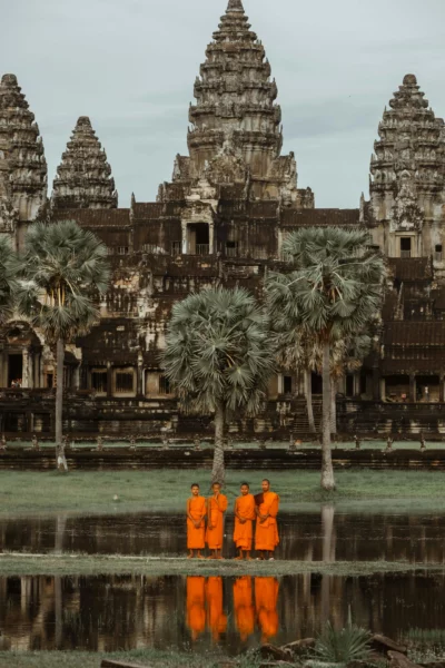 Monjes en Angkor Wat