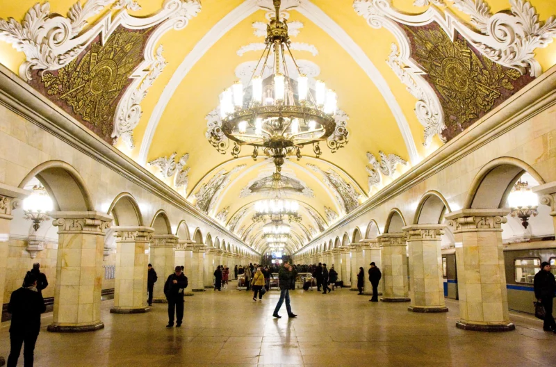 Estación de metro de Komsomolskaya