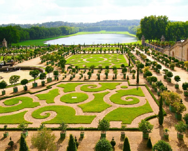 Detalles de los jardines del Palacio de Versalles