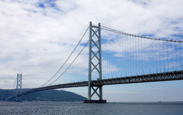Lee más sobre el artículo El puente de Akashi Kaikyō: la obra de ingeniería más desafiante en el mar