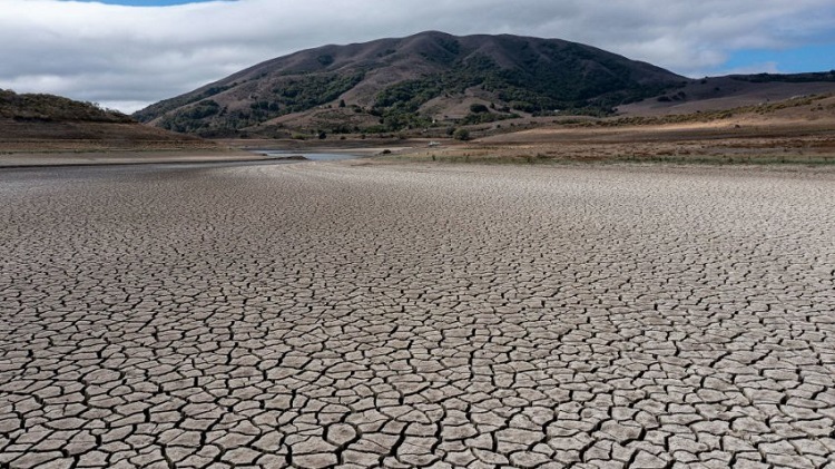 Imagen del Lago Nicasio (California) seco debido a los efectos de La Niña (2020)