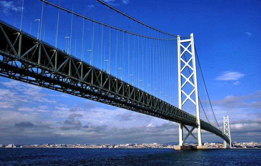 Detalles de la estructura del puente Akashi Kaikyō