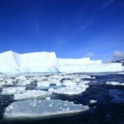 Efectos del derretimiento del hielo en los glaciares