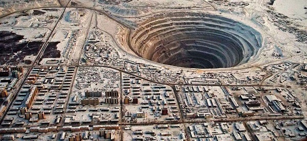 Fotografía de la Mina de diamantes Mir (Siberia, Rusia)