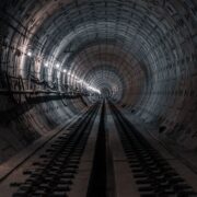 Túneles TBM: Cómo funcionan las tuneladoras gigantes (las “topos”)